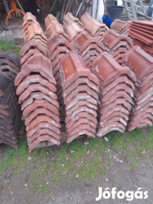 Kupcserép 120db jó állapotban elado.Szállitás megoldhato.
