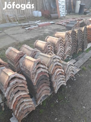 Kupcserép 125db elado.Szállitás megoldhato.