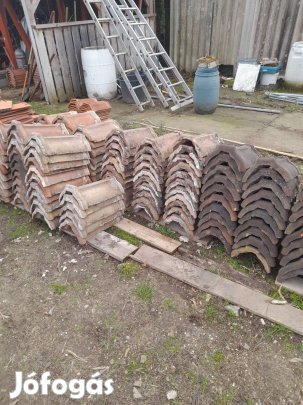 Kupcserép 125db elado.Szállitás megoldhato.