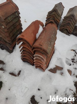 Kupcserép 16db tondach elado.Szállitás megoldhato.