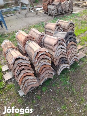 Kupcserép 200db elado.Szállitás megoldhato. 