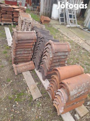 Kupcserép 200db jó állapotúak elado.Szállitás megoldhato.