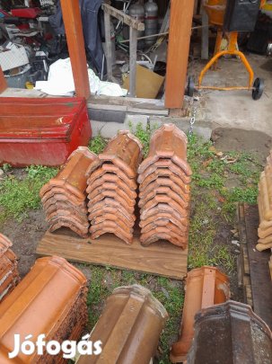 Kupcserép 27db elado.Szállitás megoldhato. 