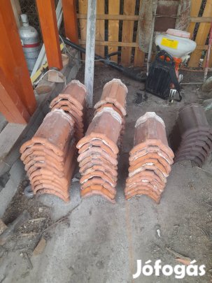 Kupcserép 50db elado.Szállitás megoldhato.