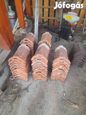 Kupcserép 50db jó állapotban elado.Szállitás megoldhato.