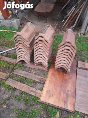 Kupcserép 57db kitűnő állapotban elado.Szállitás megoldhato.
