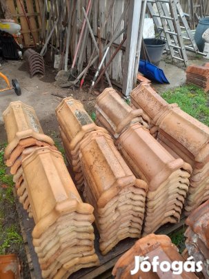 Kupcserép 80db kitűnő állapotban elado.Szállitás megoldhato.