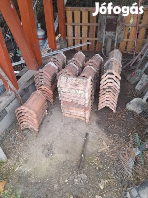 Kupcserép 97db kitűnő állapotban elado.Szállitás megoldhato.