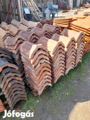 Kupcserép jo állapotuak 107db elado.Szállitás megoldhato.