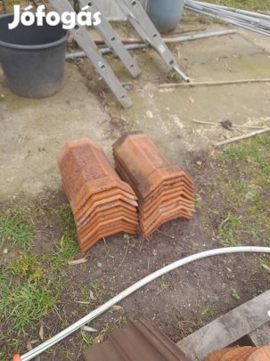 Kupcserép jo állapotuak 300db elado.Szállitás megoldhato.