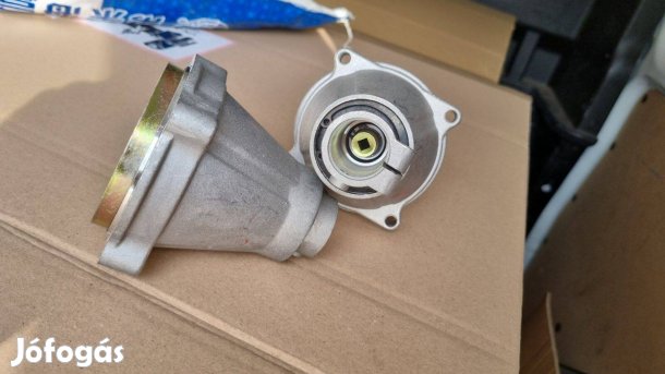 Kuplungház és szöghajtás 4szögű meghajtószár ipari gépekre is