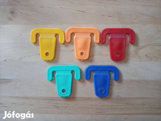 Kuriózum : vállfa rögzítő 5 db