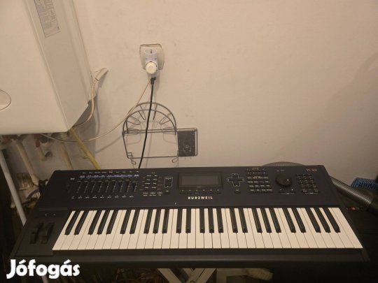 Kurzweil PC361 makulátlan !
