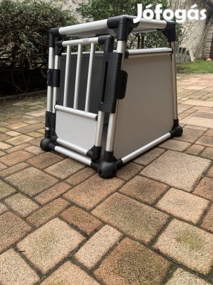 Kutya box, kutyaszállító box