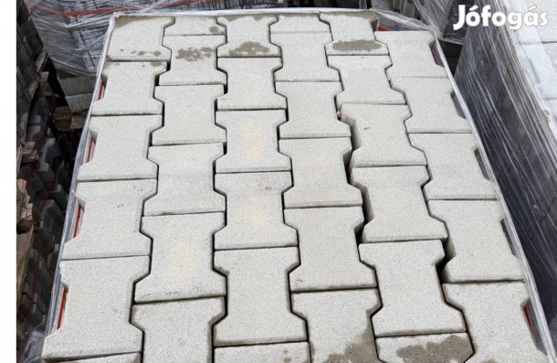 Kutyacsont / H térkő eladó, szállítással is kérhető