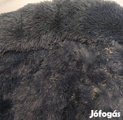 Kutyafekhely , kanapévédő pihe-puha