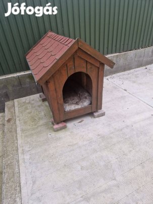 Kutyaház közepes termetű kutyáknak