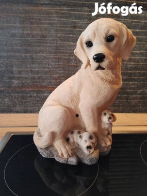 Kutyamama kölykeivel szobor- elemes