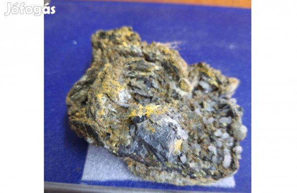 Kvarc-galenit-pirit ásvány (5.000,-Ft -40%) eladó