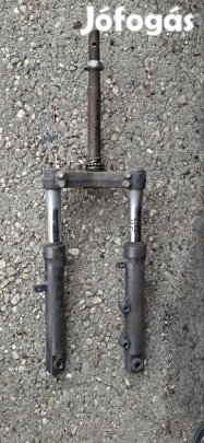 Kymco Agility City első komplett villa