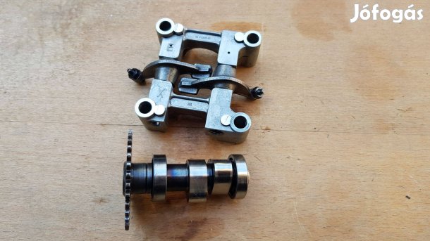 Kymco Dink 125 - 150 vezérműtengely hibákkal