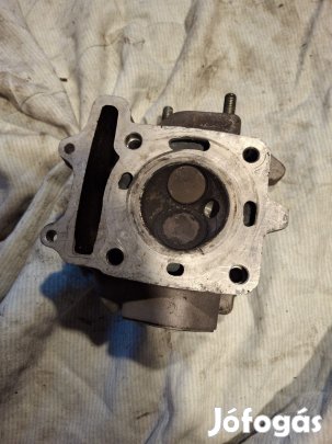 Kymco Grand Dink 125 , Malaguti F18 warrior hengerfej