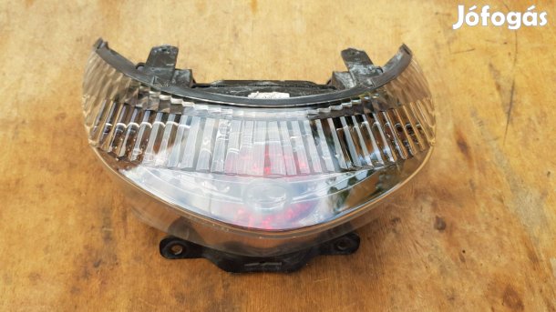 Kymco People S 50 - 300 hátsó lámpa