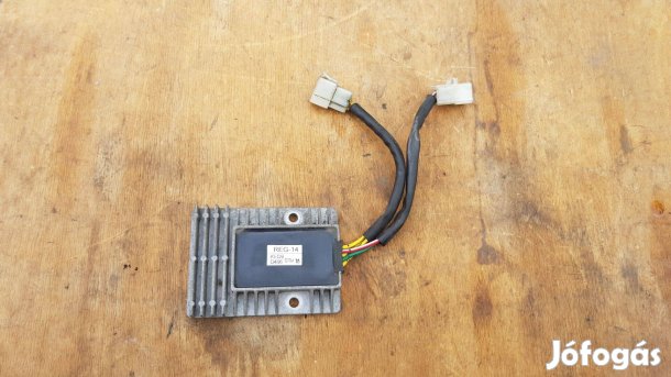 Kymco Xciting 250 - 500 feszültségszabályzó