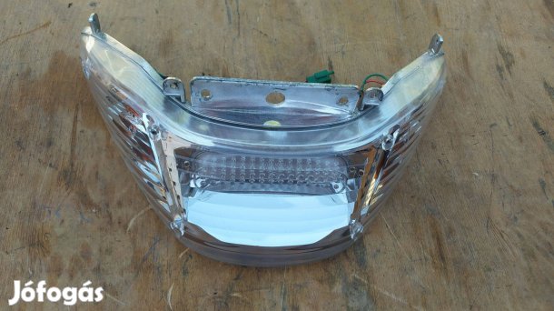 Kymco Xciting 250 - 500 hátsó lámpa