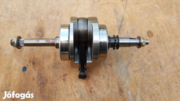 Kymco grand dink 250 főtengely