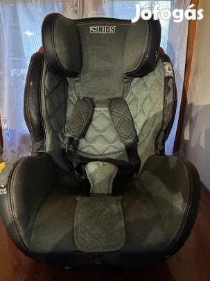 LCP Kids Gyerekülés autóba