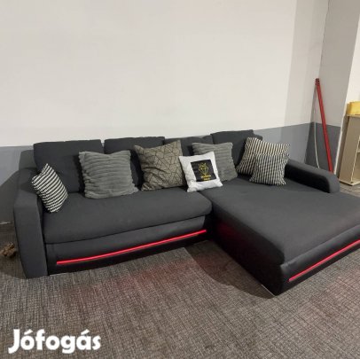 LED es L alakú kanapé