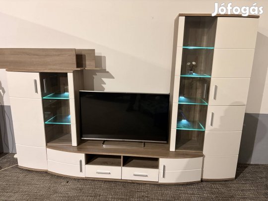 LED es nappali bútor újszerű