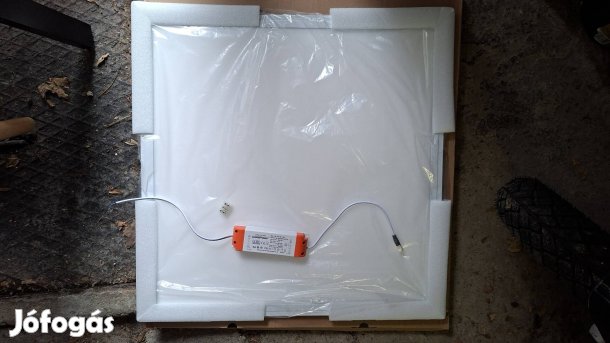 LED-panel 60x60 cm vadonatúj 42W