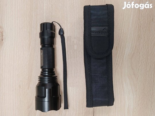 LED zseblámpa 1800 lumen + tok