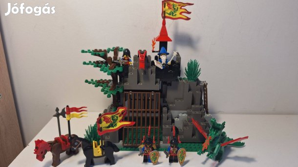 LEGO Castle 6076 Dark dragon's den leírassal