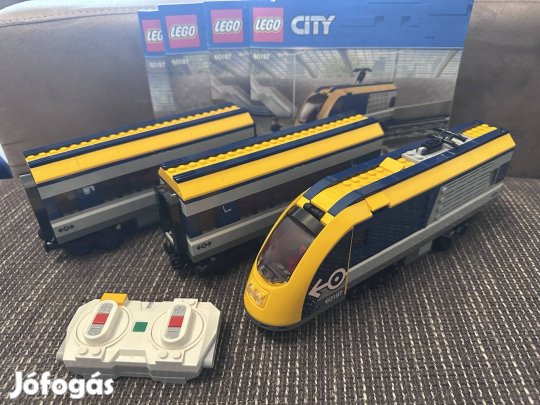LEGO City 60197 - csak a vonat + elektronika és a távirányító