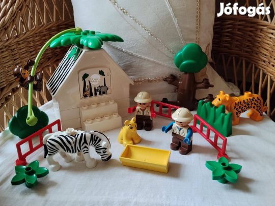 LEGO Duplo szafari állatkórház