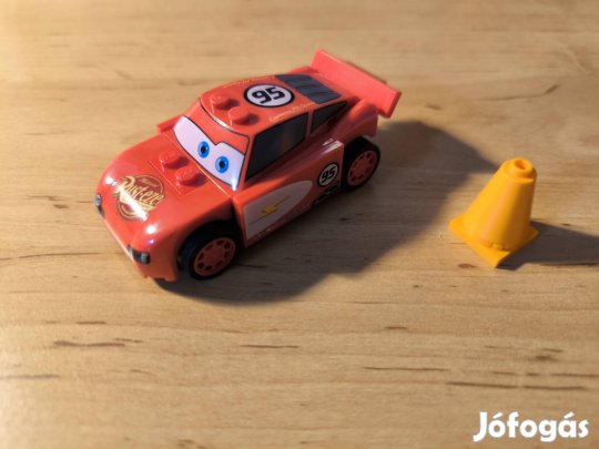 LEGO(R) Verdák - Villám Mcqueen (8200)