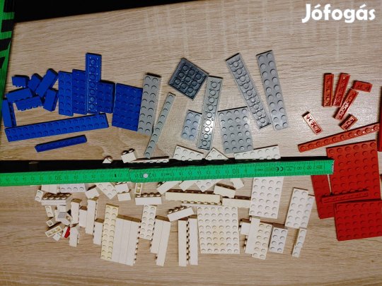 LEGO elemek 2000Ft