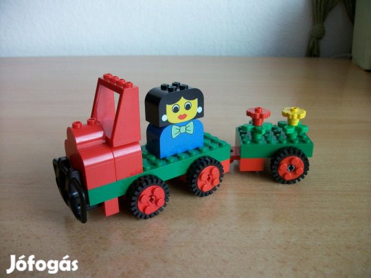 LEGO kisvonatok