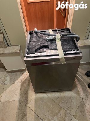 LG DF242FPS mosogatógép - 1,5 éves, alig használt