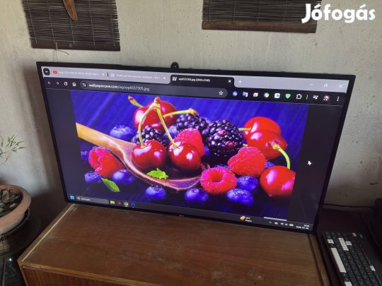 LG Flatron 42WS50BS-B Profi Monitor / Kijelzö (106 cm)