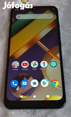 LG K22 Titan mobiltelefon