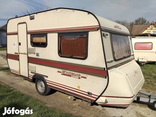 LMC 400 Lakókocsi Telepítésre Zuhanyzóval Elősátorral