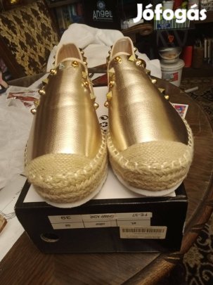 LOV'IT aranyszinű 39 női cipő 12000ft óbuda 0km es nem hordot