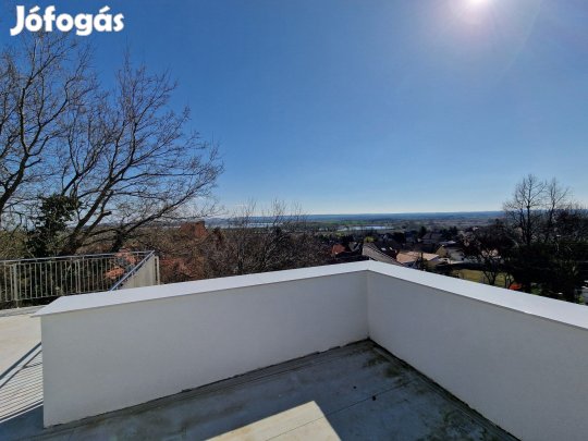 LUXUS PENTHOUSE ÓRIÁSTERASSZAL FONYÓDON  ÚJ ÉPÍTÉS, AZONNAL