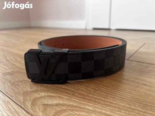 LV öv több méretben