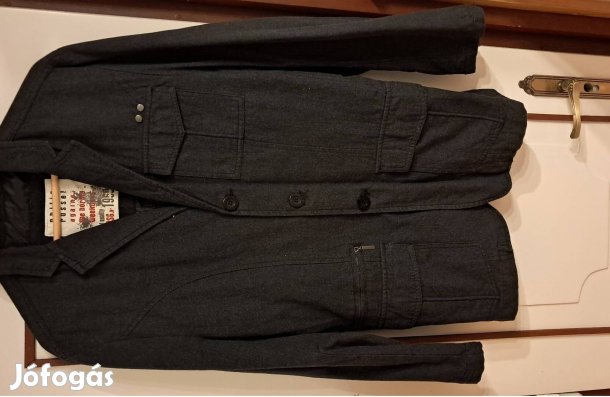 L-Es Philip Russel Jackie