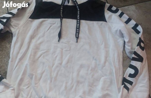 L-M kapucnis felsők